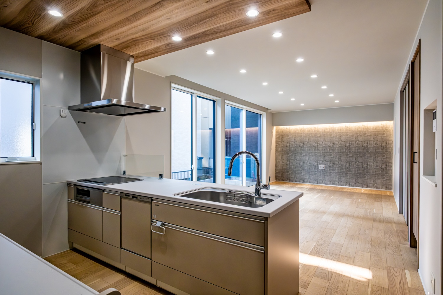 心地よい暮らしに照明計画を。ダウンライトの魅力と種類