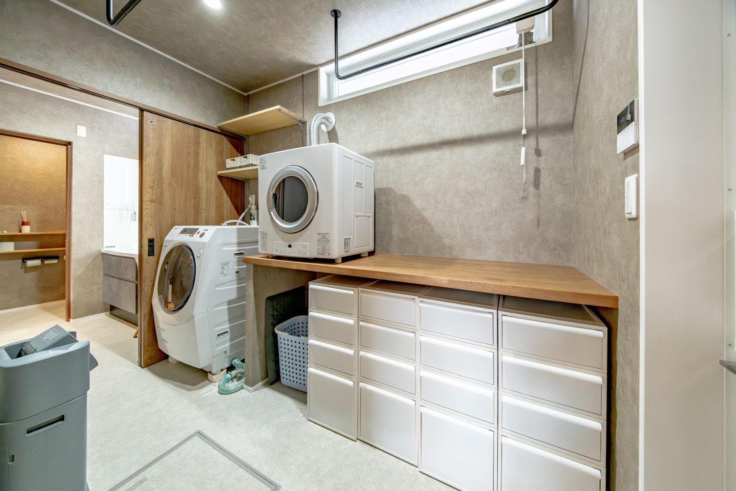 梅雨の洗濯ストレスを減らす！ランドリールーム特集